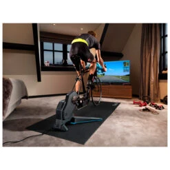 Garmin Tacx Flux 2 Smart-Trainer - Rollentrainer 12 Garmin Tacx Flux 2 Smart-Trainer - Rollentrainer -Outdoor-Ausrüstung garmin tacx flux 2 smart trainer rollentrainer detail 6