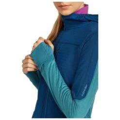 Icebreaker Women's Merino Blend 300 Realfleece Descender - Merinojacke 17 Icebreaker Women's Merino Blend 300 Realfleece Descender - Merinojacke -Outdoor-Ausrüstung icebreaker womens merino blend 300 realfleece descender merinojacke detail 6