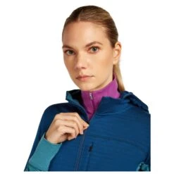Icebreaker Women's Merino Blend 300 Realfleece Descender - Merinojacke 19 Icebreaker Women's Merino Blend 300 Realfleece Descender - Merinojacke -Outdoor-Ausrüstung icebreaker womens merino blend 300 realfleece descender merinojacke detail 8